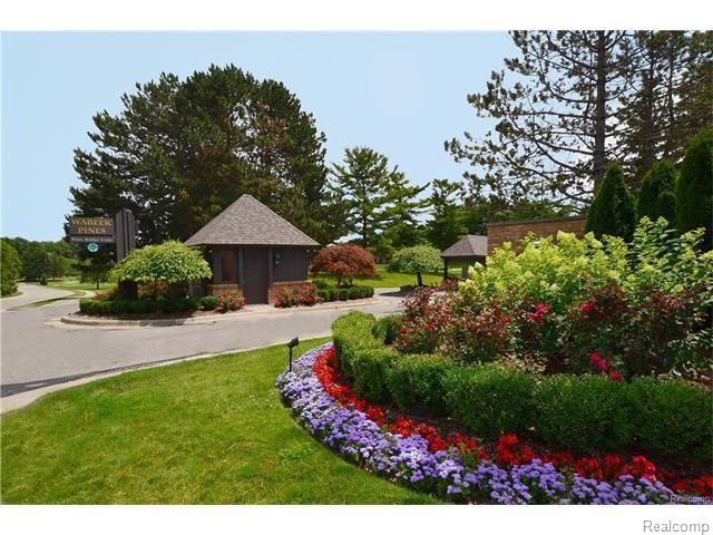 1965 Pine Ridge Lane Bloomfield Hills, MI 48302 - Photo 34 of 38