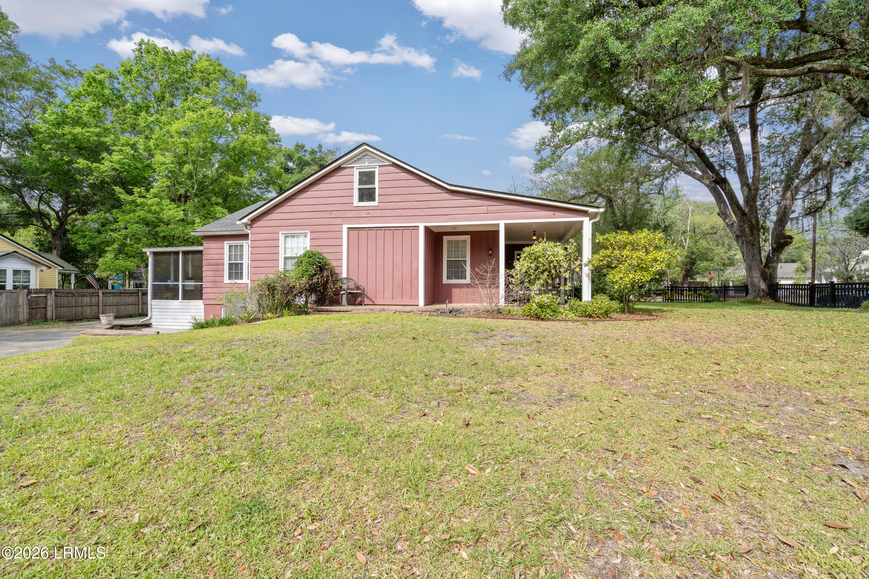 200 Warren Street Walterboro, SC 29488 - Photo 2 of 53 200 Warren-38