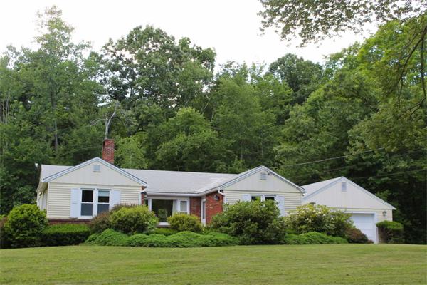 152 Three Rivers Road Wilbraham, MA 01095 - Photo 2 of 18