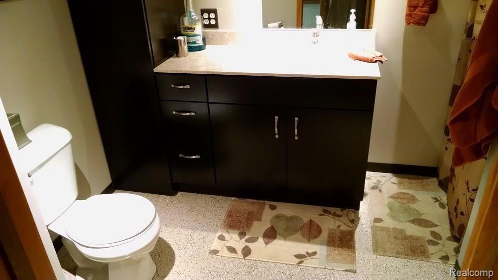 10547 Reeck Road Allen Park, MI 48101 - Photo 25 of 30 THREE PIECE BASEMENT BATHROOM COMPLETELY REMODELED AND HAS STEP IN SHOWER. VERY CLEAN!