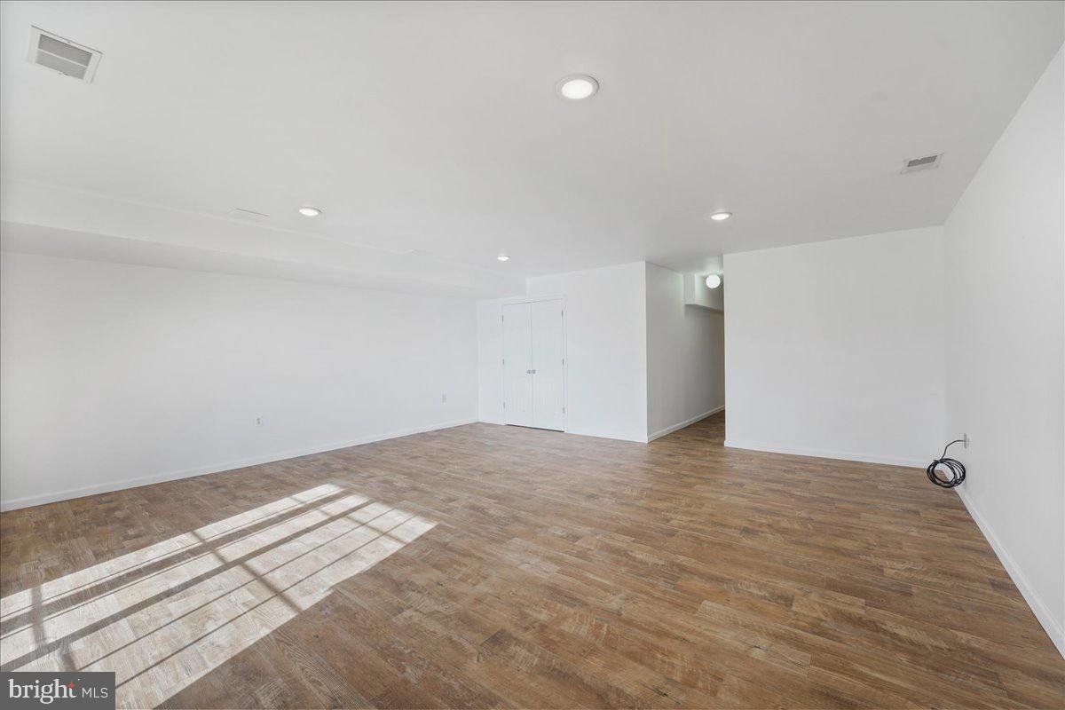 652 Onward Avenue, Unit 56 Phoenixville, PA 19460 - Photo 21 of 35 a view of an empty room