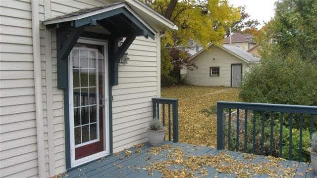 1003 25th Street Moline, IL 61265 - Photo 4 of 21 Gallery Image 4