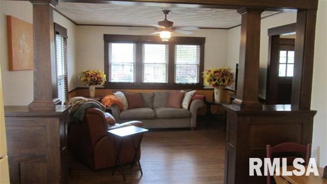 1003 25th Street Moline, IL 61265 - Photo 5 of 21 Gallery Image 5