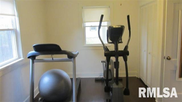 1003 25th Street Moline, IL 61265 - Photo 10 of 21 Gallery Image 10