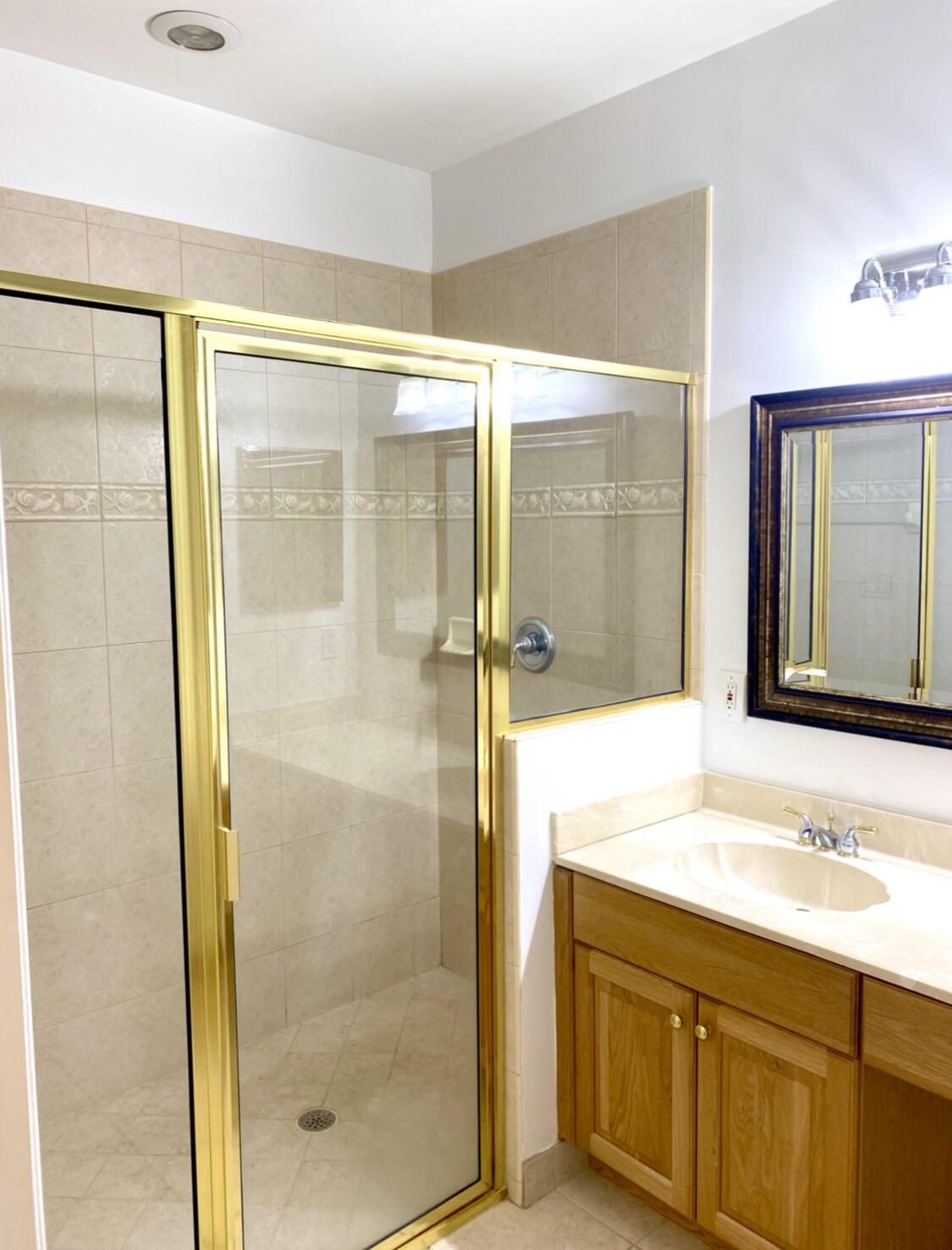 135 Coconut Key Lane Delray Beach, FL 33484 - Photo 12 of 15 240AC071-D4B9-479C-8AC4-848D389997DA