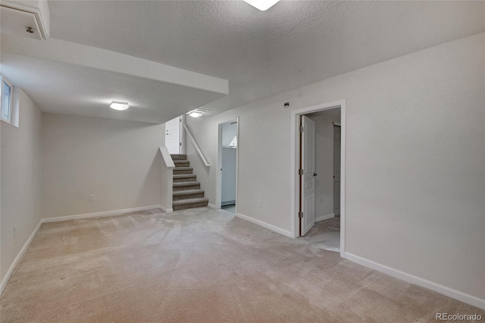 680 Sable Boulevard Aurora, CO 80011 - Photo 2 of 20