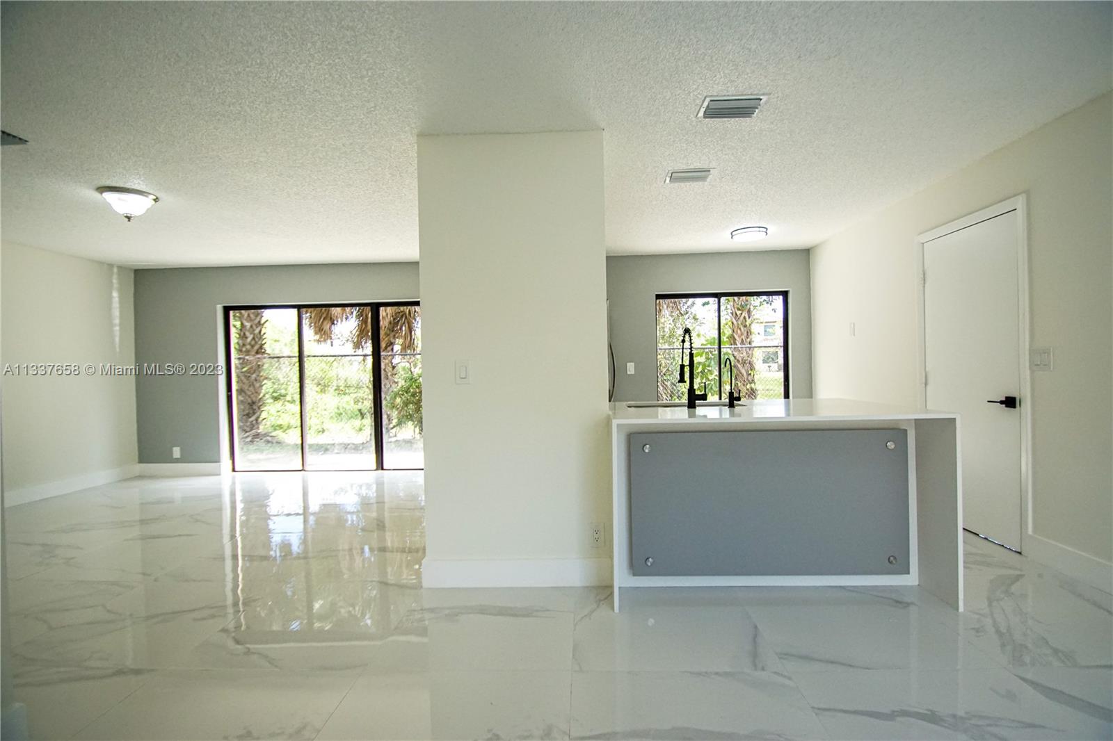 3423 Foxcroft Road Miramar, FL 33025 - Photo 2 of 14 Gallery Image 2