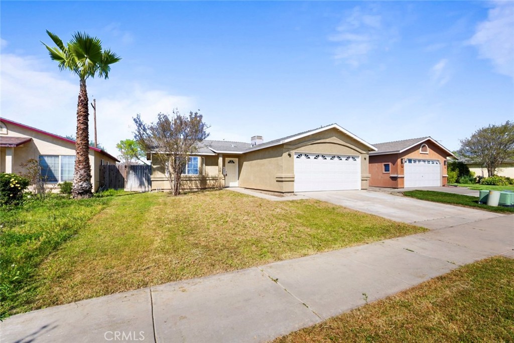 557 Monique Street Merced, CA 95341 - Photo 2 of 26