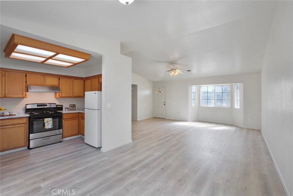 557 Monique Street Merced, CA 95341 - Photo 8 of 26