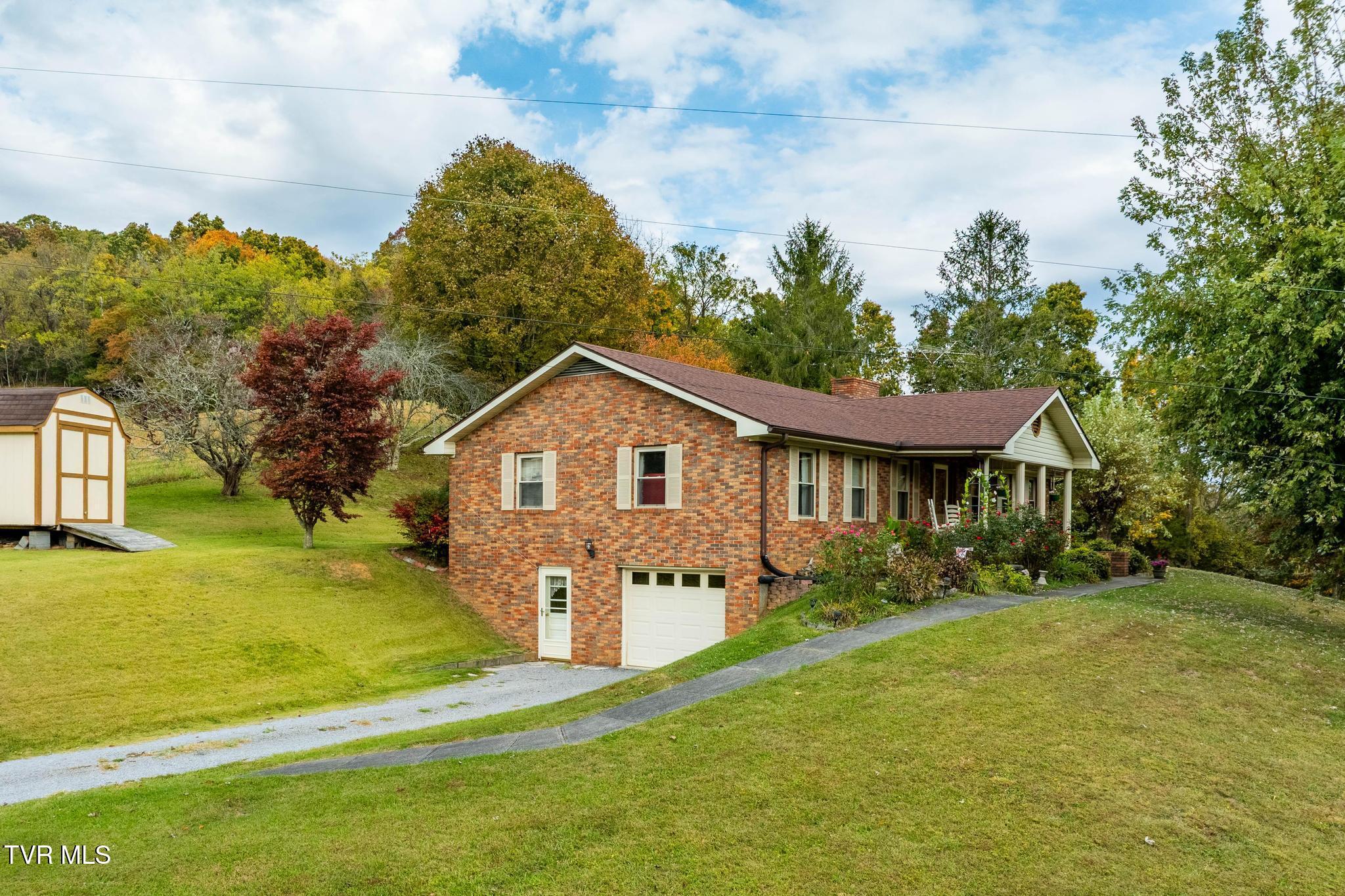 348 Clinch Valley Road Eidson, TN 37731 - Photo 34 of 120 348 Clinch Valley Rd (24 of 116)