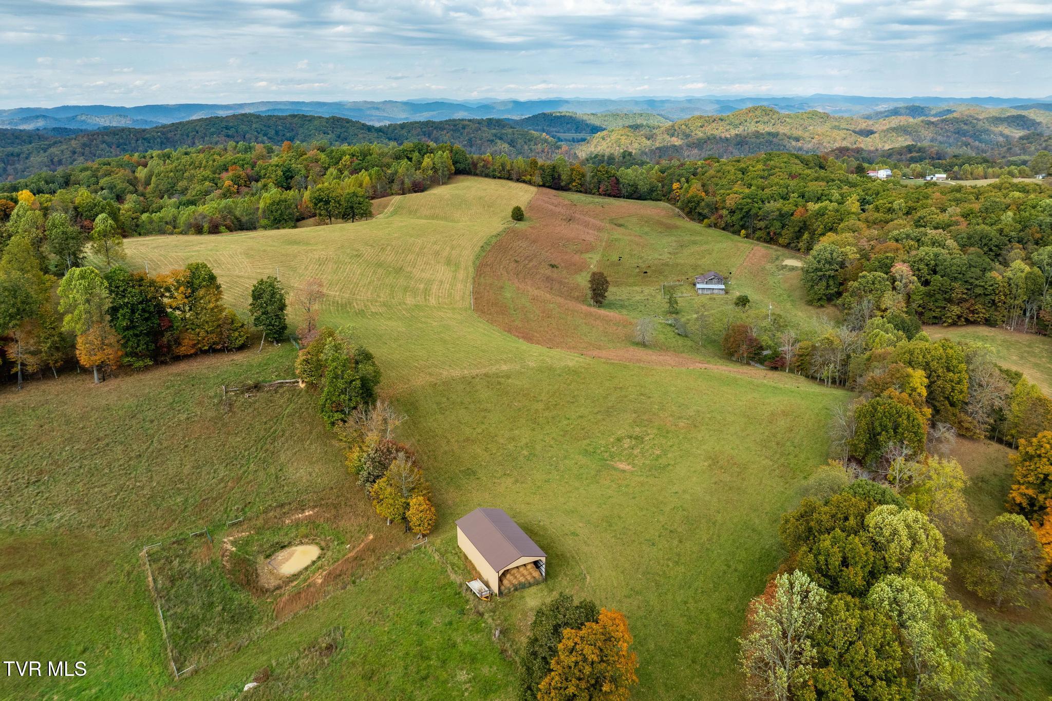 348 Clinch Valley Road Eidson, TN 37731 - Photo 54 of 120 348 Clinch Valley Rd (42 of 116)