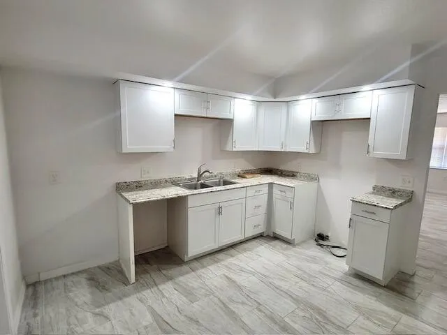 $380,000 | 101 Lake Hunter Drive, Unit 5 & 6, Lakeland, FL 33803