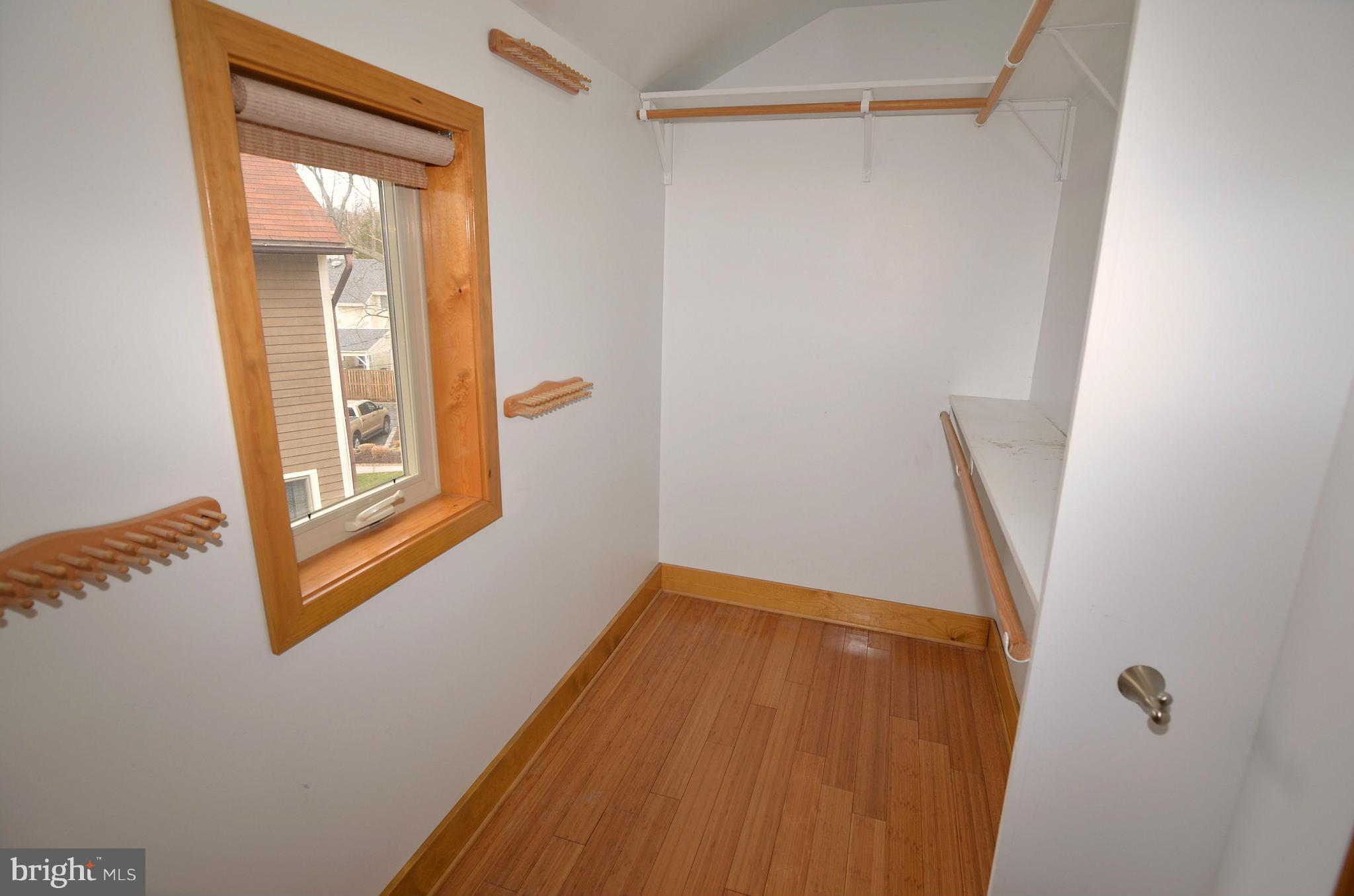 667 Shore Road Severna Park, MD 21146 - Photo 16 of 30 Bath (Master)