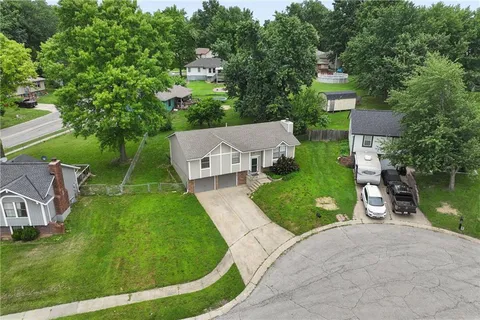 $256,900 | 19208 East 12 Court North, Independence, MO 64056