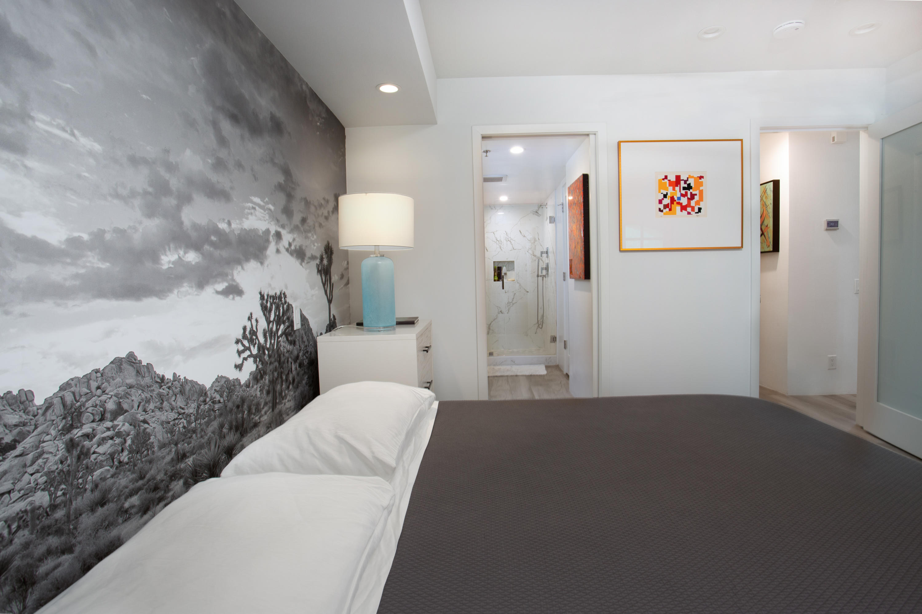 500 East Amado Road, Unit 111 Palm Springs, CA 92262 - Photo 40 of 48 a view of a bedroom