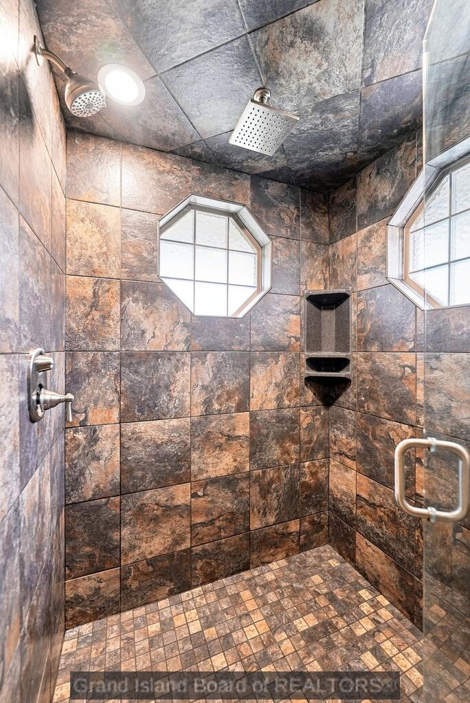 2807 North Engleman Road Grand Island, NE 68803 - Photo 38 of 121 Gallery Image 38