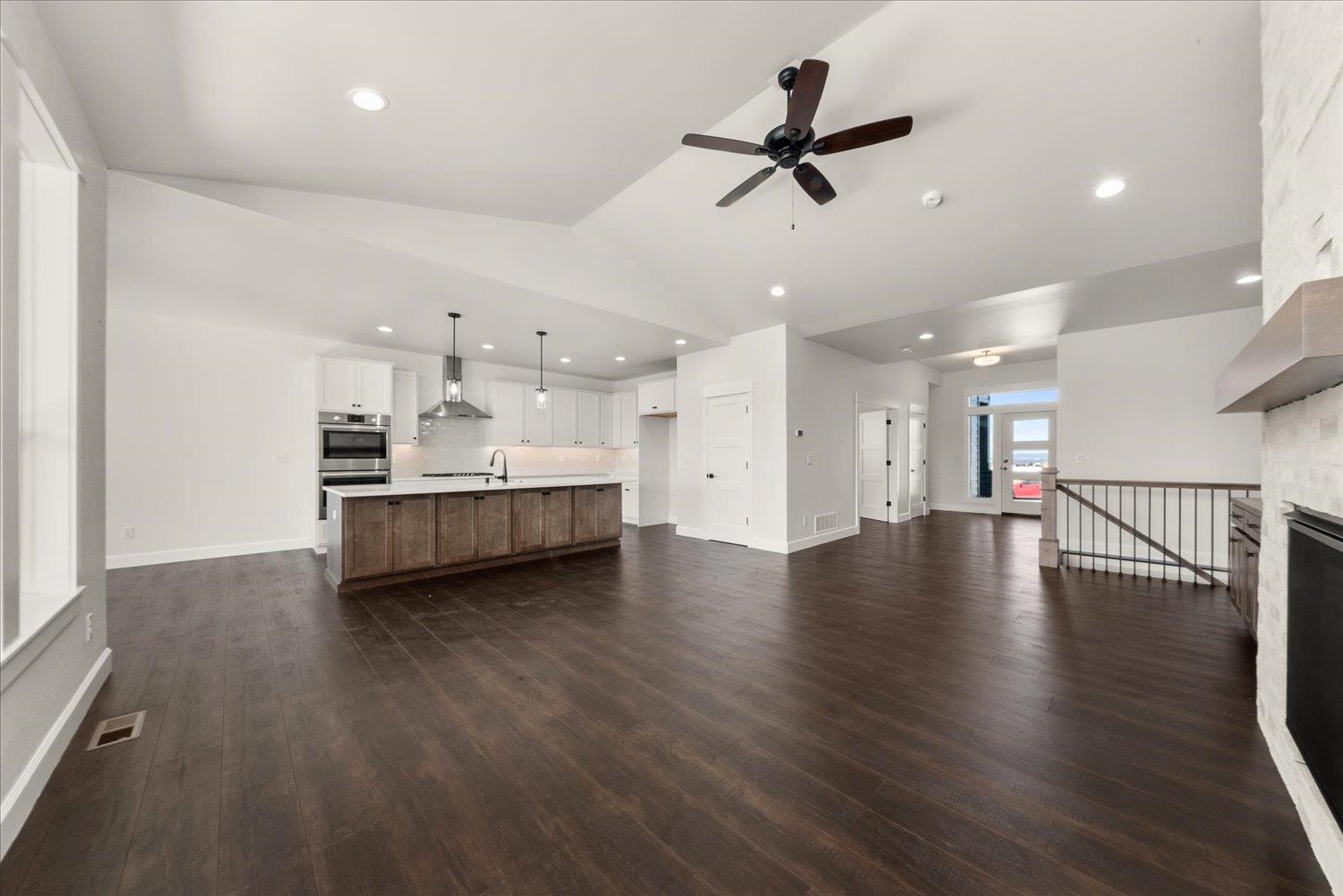 1420 South Bell Road Greenacres, WA 99016 - Photo 8 of 44 Gallery Image 8