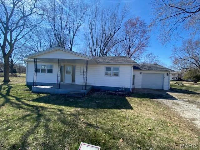 $145,000 | 245 7th Street, Nokomis, IL 62075