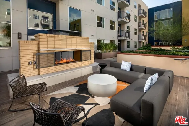 $2,901 | 10568 Promenade Gateway, Unit 204, El Monte, CA 91731