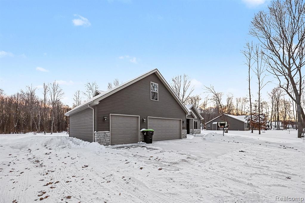 6303 High Road Algonac, MI 48001 - Photo 24 of 38
