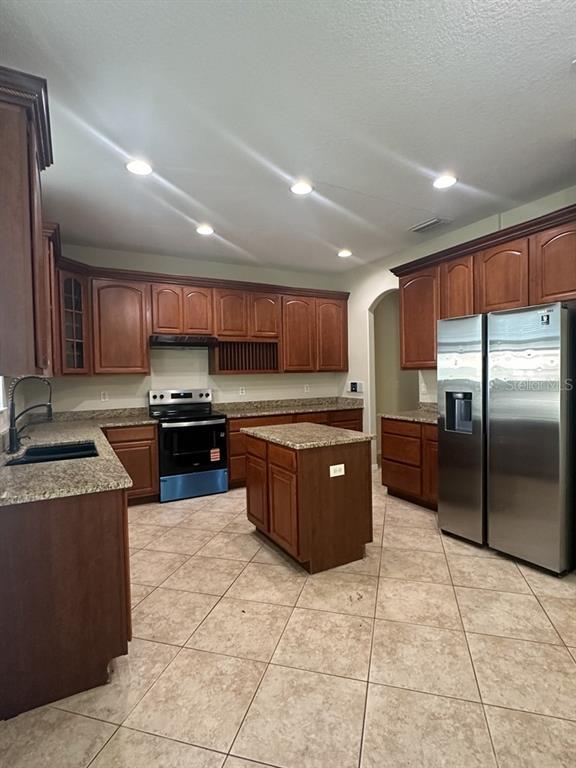 18048 Java Isle Drive Tampa, FL 33647 - Photo 3 of 21 Gallery Image 3