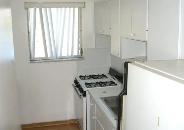 $1,450 | 8129 Abbott Avenue, Unit 9, Miami Beach, FL 33141