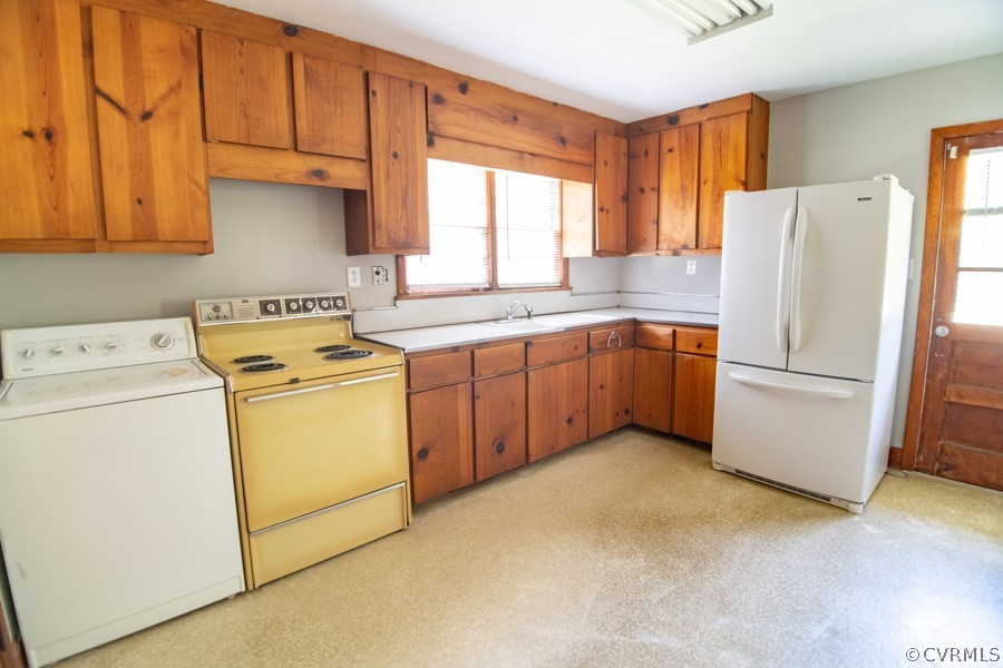 124 Westbrook Drive Hampton, VA 23666 - Photo 16 of 47