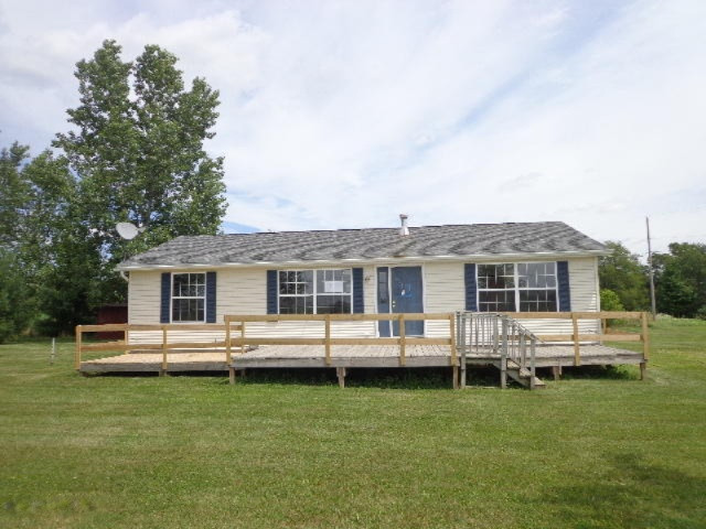 1190 Stage Road Ionia, MI 48846 - Photo 1 of 21 263-378576 front
