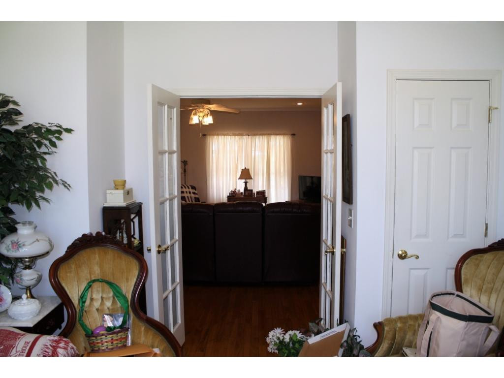 110 Stonebrook Loop Elizabethton, TN 37643 - Photo 10 of 35 French Doors
