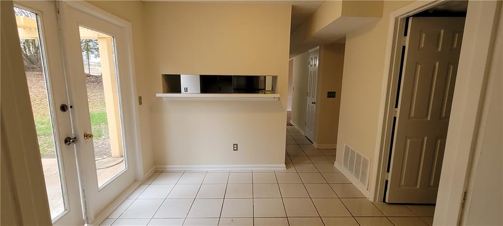 2082 Montgomery Trail Duluth, GA 30096 - Photo 13 of 31 a view of an empty room with a window