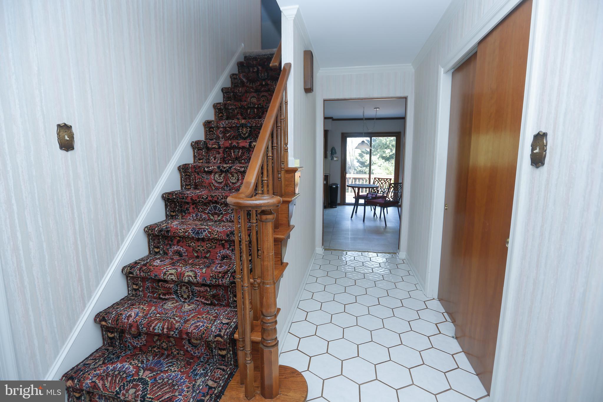 69 South Pennell Road Media, PA 19063 - Photo 4 of 47 Foyer