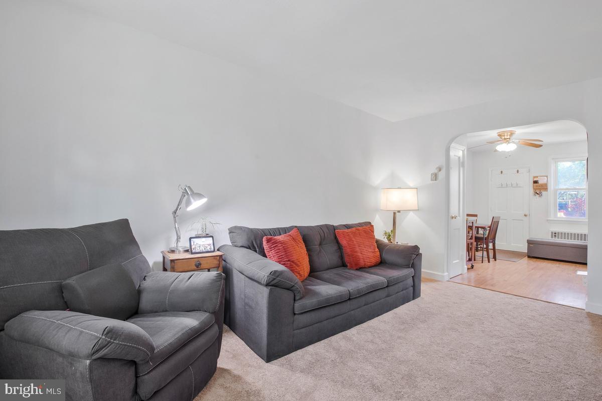 3574 Benzinger Road Baltimore, MD 21229 - Photo 6 of 29 Cozy living space with inviting warmth.