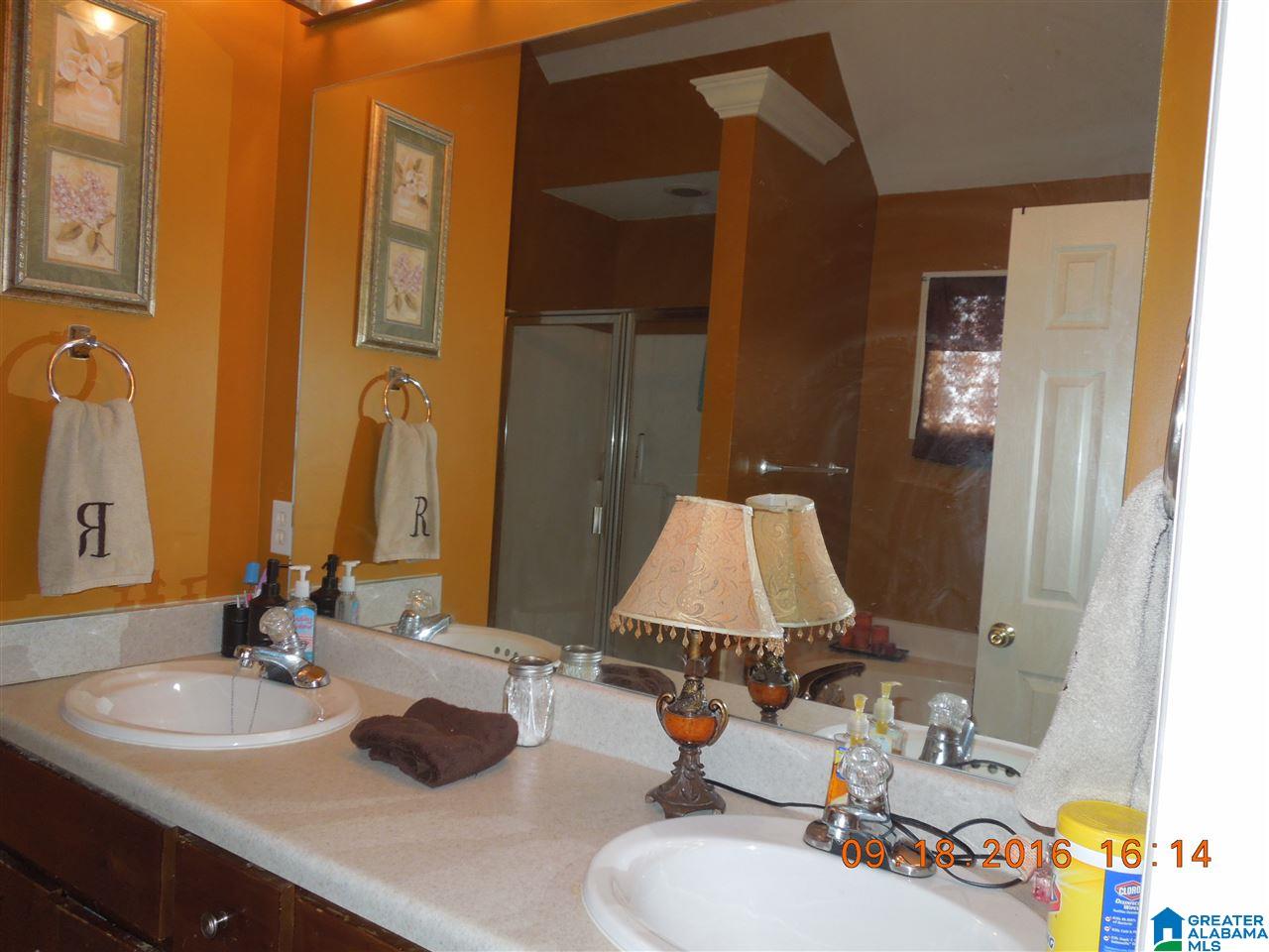 5270 Summerset Way Bessemer, AL 35022 - Photo 22 of 35