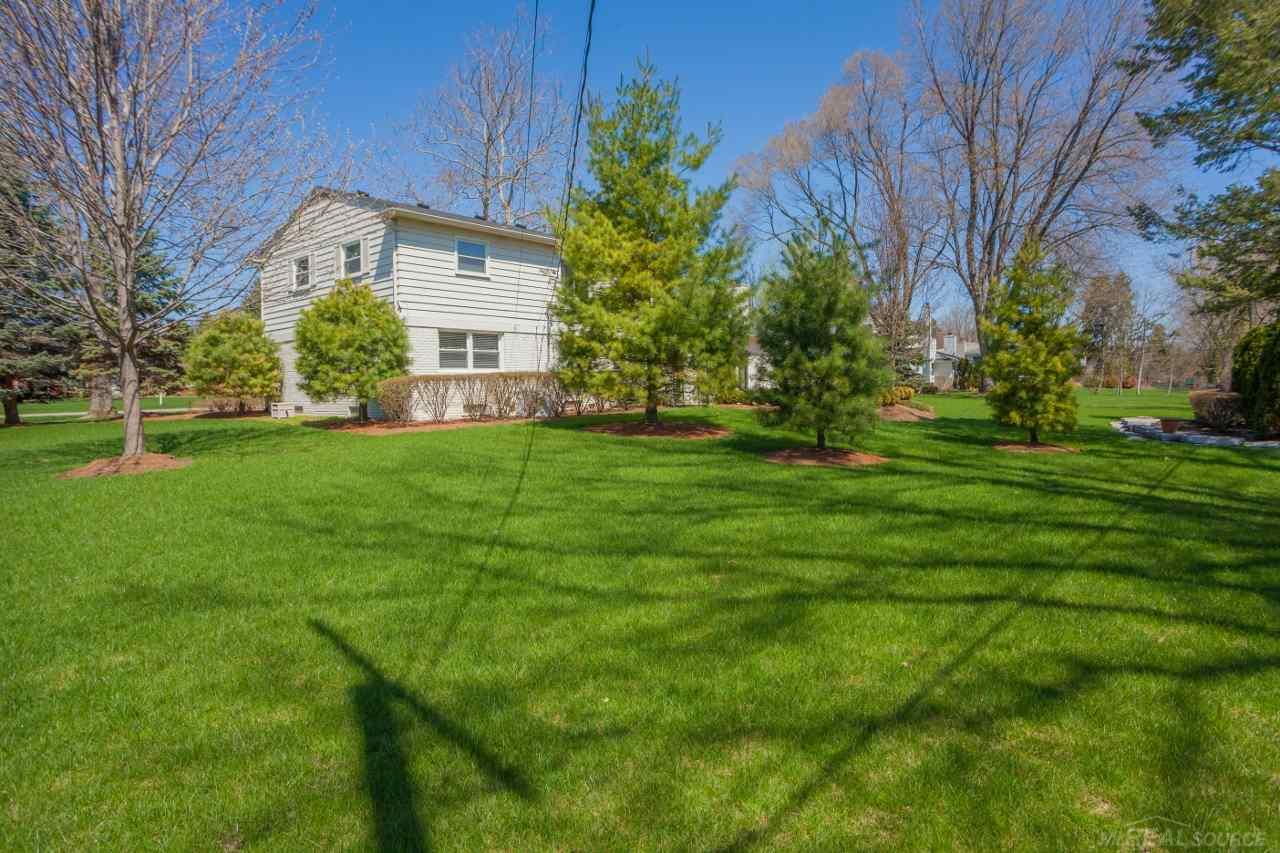 3795 Quarton Road Bloomfield Hills, MI 48302 - Photo 25 of 32