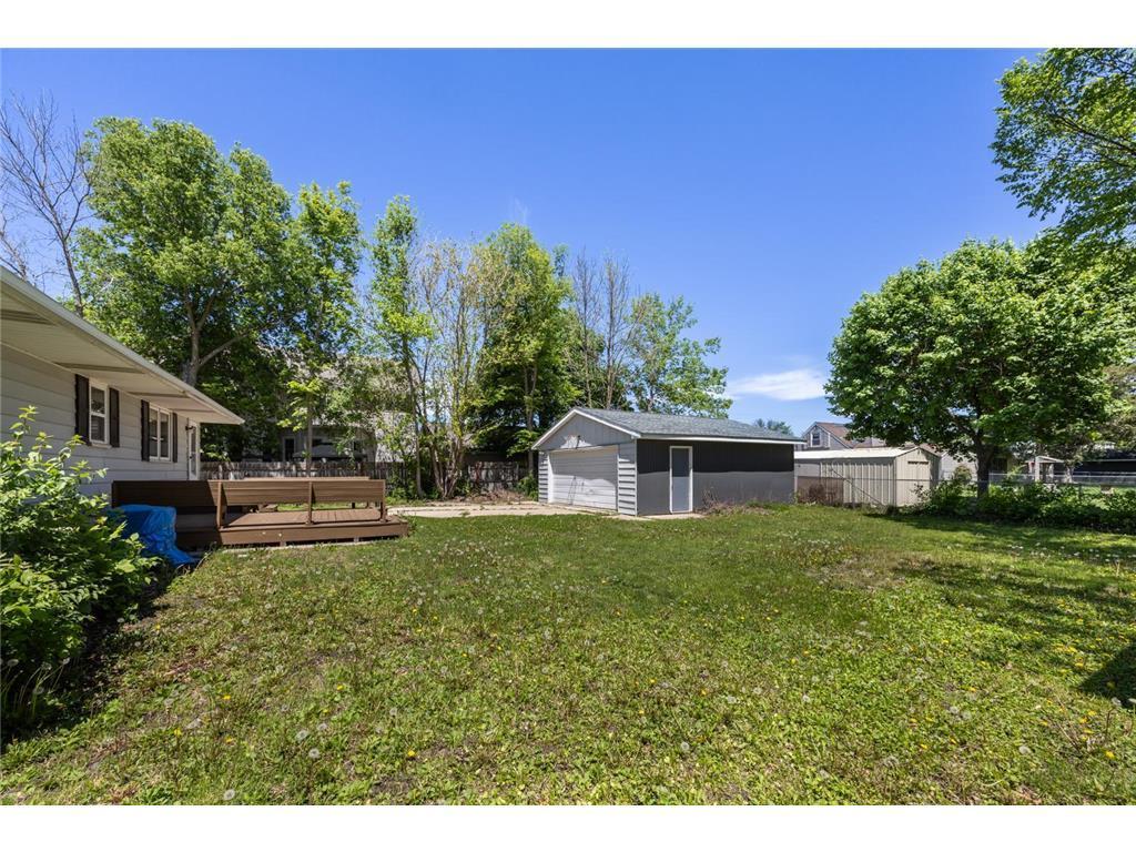 1605 4th Street Southwest Austin, MN 55912 - Photo 23 of 26