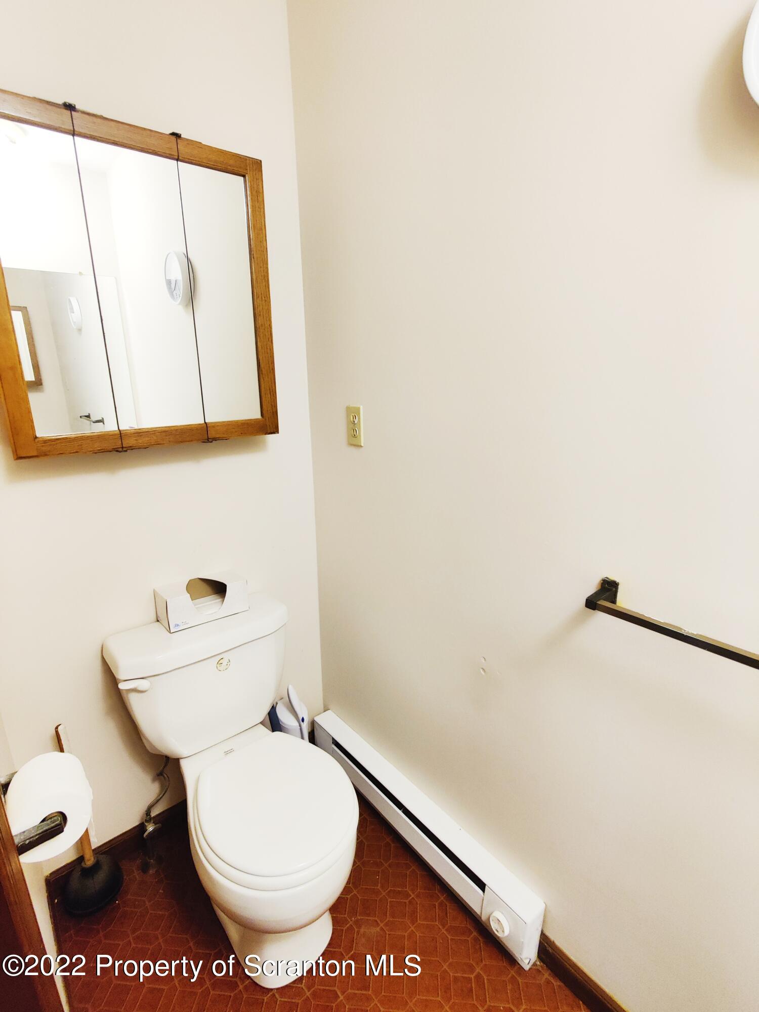 808 Fairview Road Clarks Summit, PA 18411 - Photo 24 of 43 Gallery Image 24