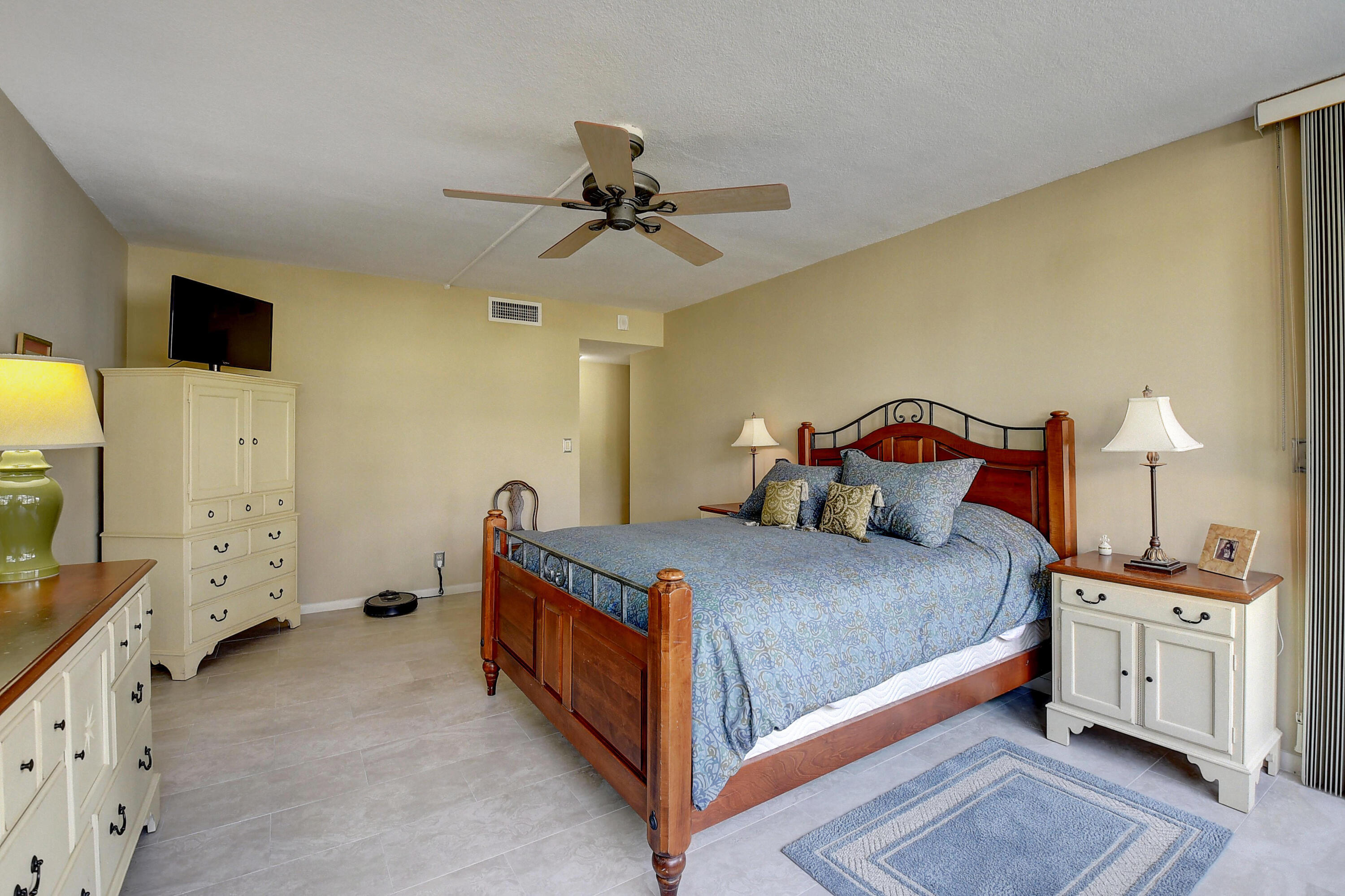 799 Jeffery Street, Unit 2100 Boca Raton, FL 33487 - Photo 15 of 72 Main Room