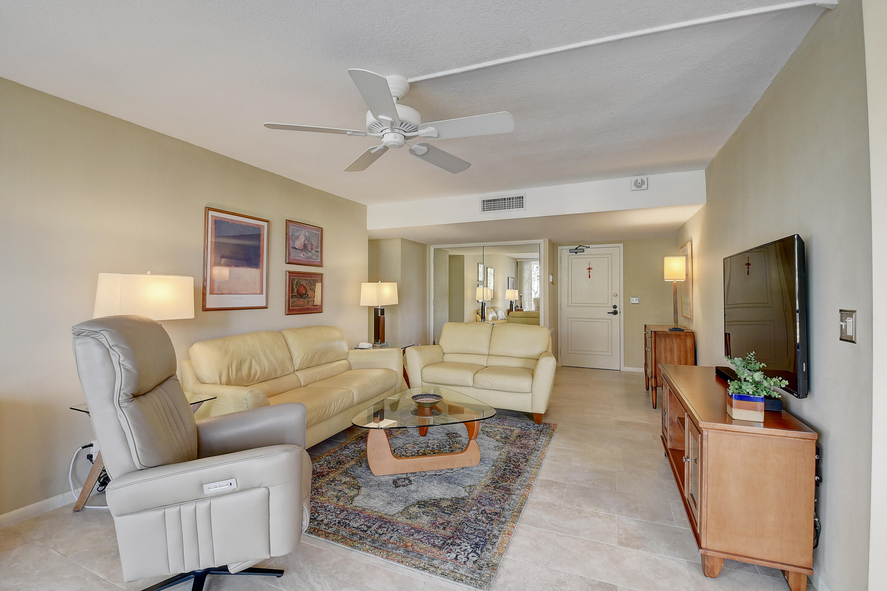 799 Jeffery Street, Unit 2100 Boca Raton, FL 33487 - Photo 9 of 72 Living Room
