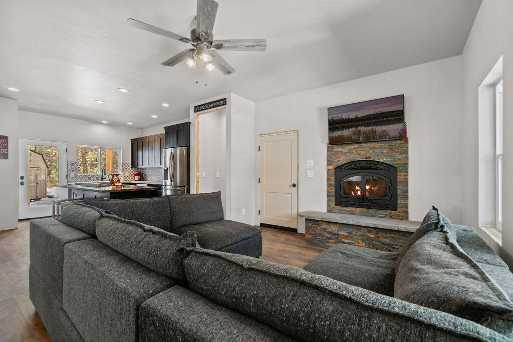 60309 Zuni Road Bend, OR 97702 - Photo 11 of 34 DSC09670