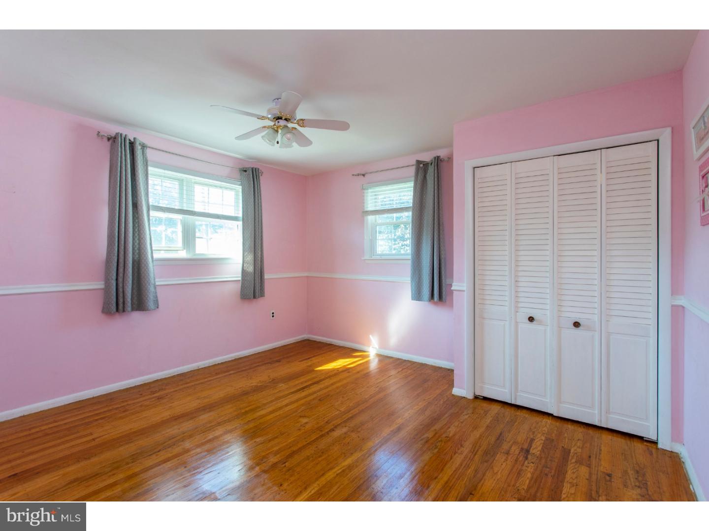 977 Marian Road Warminster, PA 18974 - Photo 13 of 19 Gallery Image 13