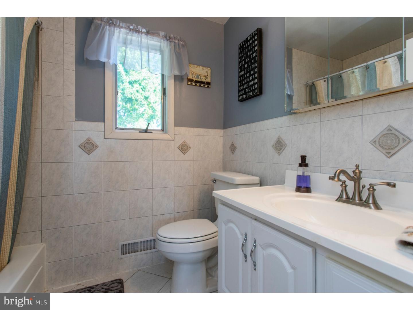 977 Marian Road Warminster, PA 18974 - Photo 15 of 19 Gallery Image 15