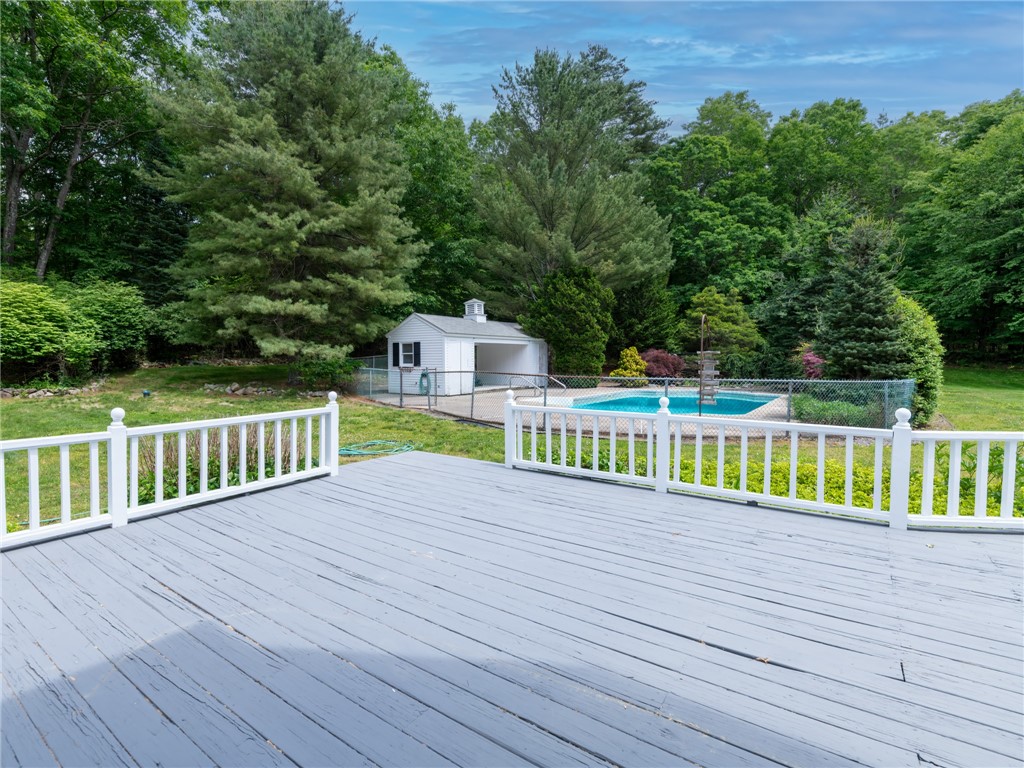 54 Ridge Road Scituate, RI 02857 - Photo 21 of 50