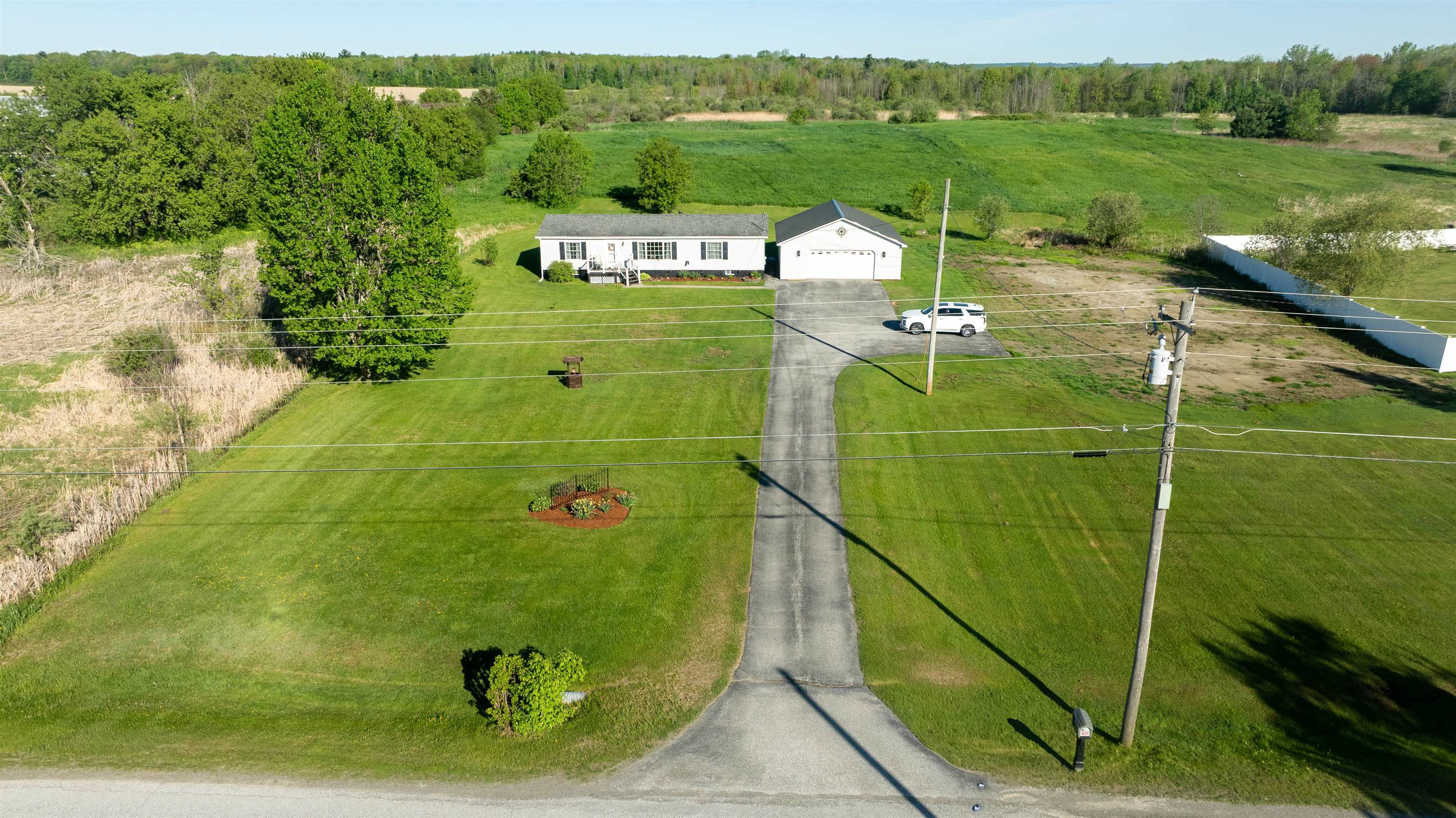 72 Middle Road Swanton, VT 05488 - Photo 2 of 60