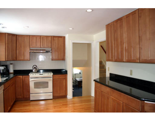 7 Anthony Road Wayland, MA 01778 - Photo 12 of 15