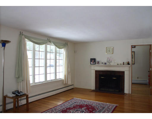 7 Anthony Road Wayland, MA 01778 - Photo 9 of 15