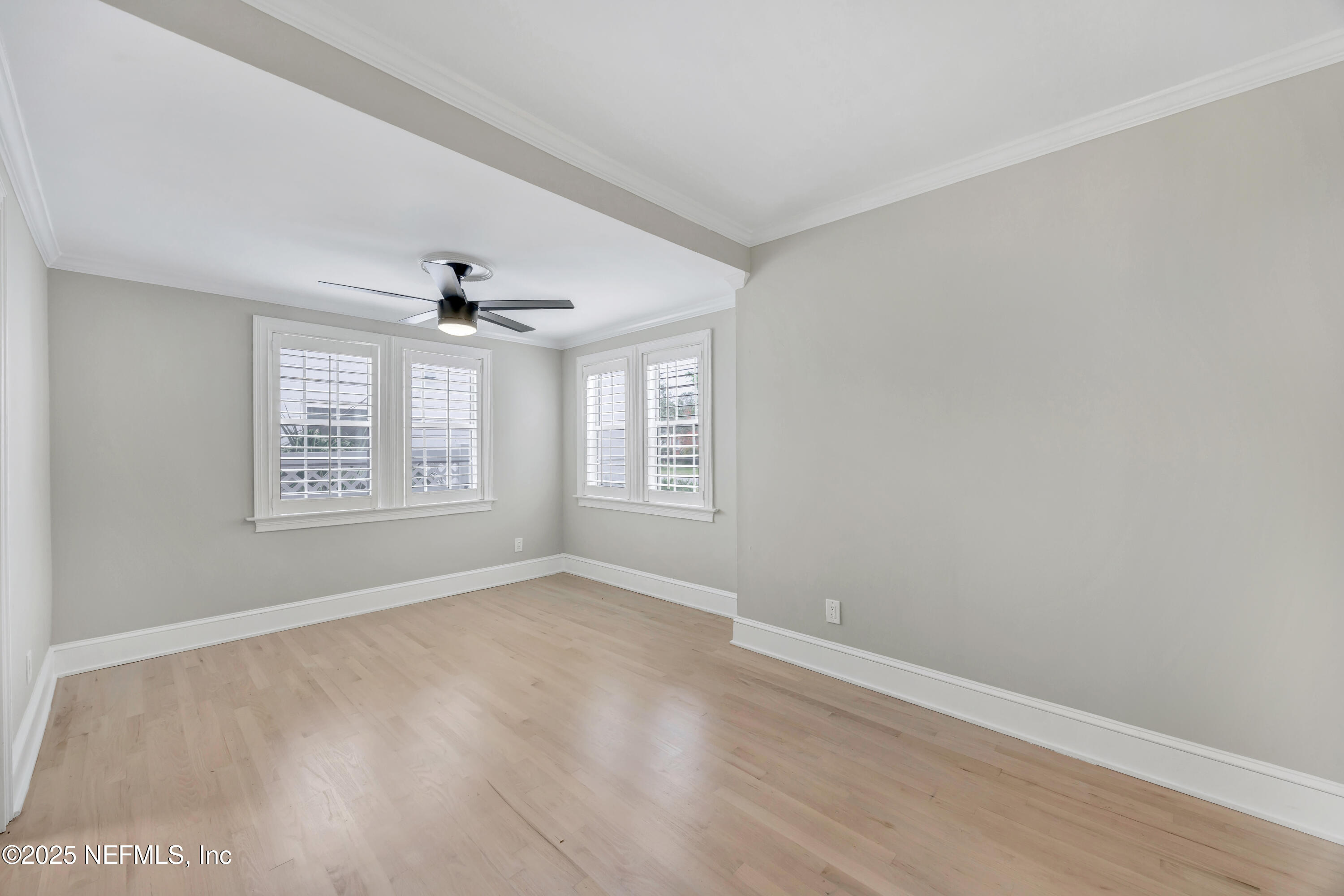 1210 Inwood Terrace Jacksonville, FL 32207 - Photo 19 of 48 a view of an empty room with a window