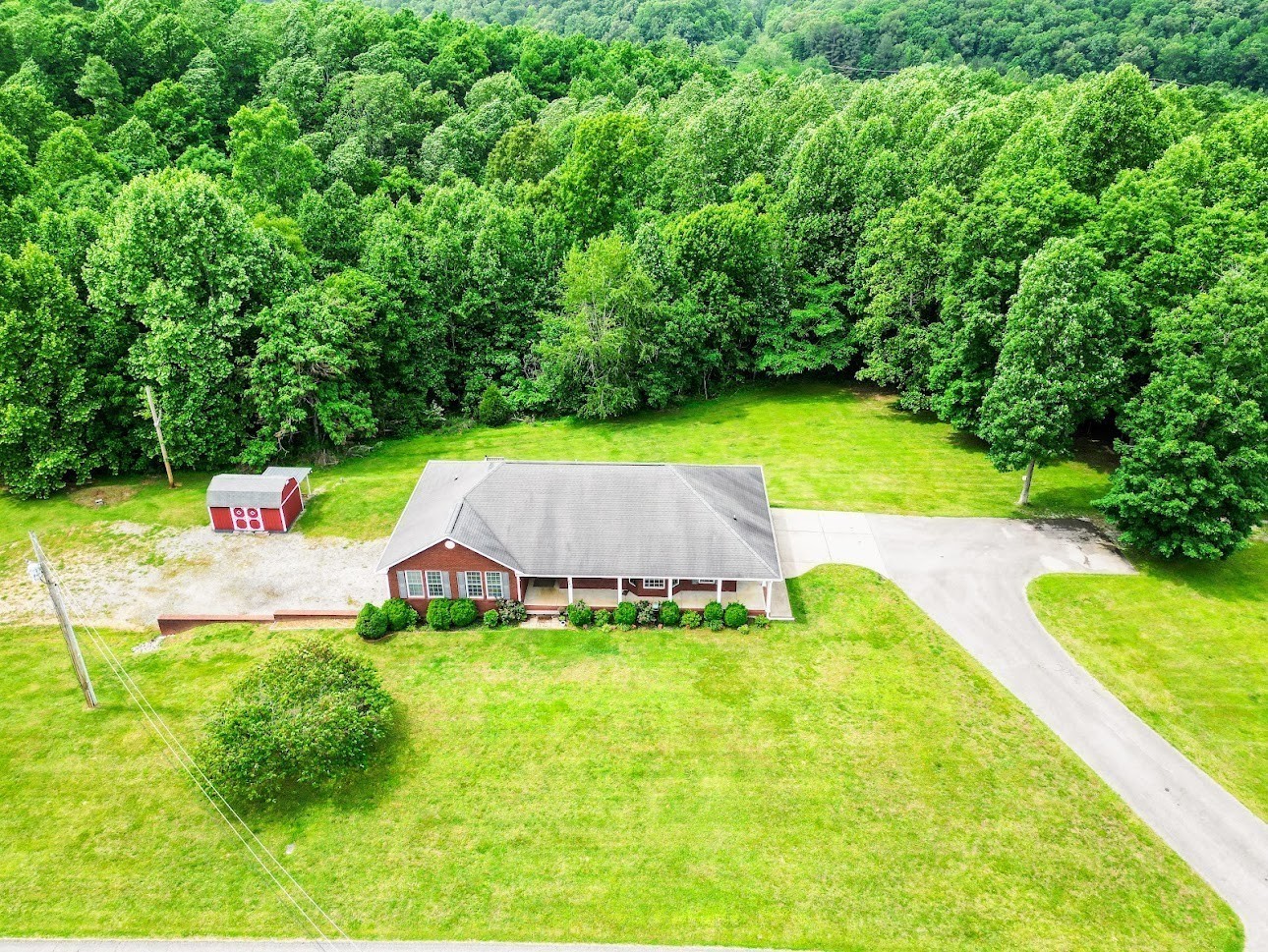 868 Arlington Ridge Road Erin, TN 37061 - Photo 34 of 36