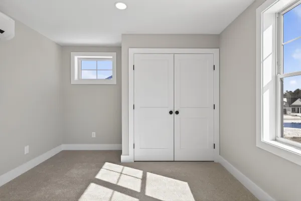 $795,000 | 152 Owls Nest Road, Portland, ME 04102