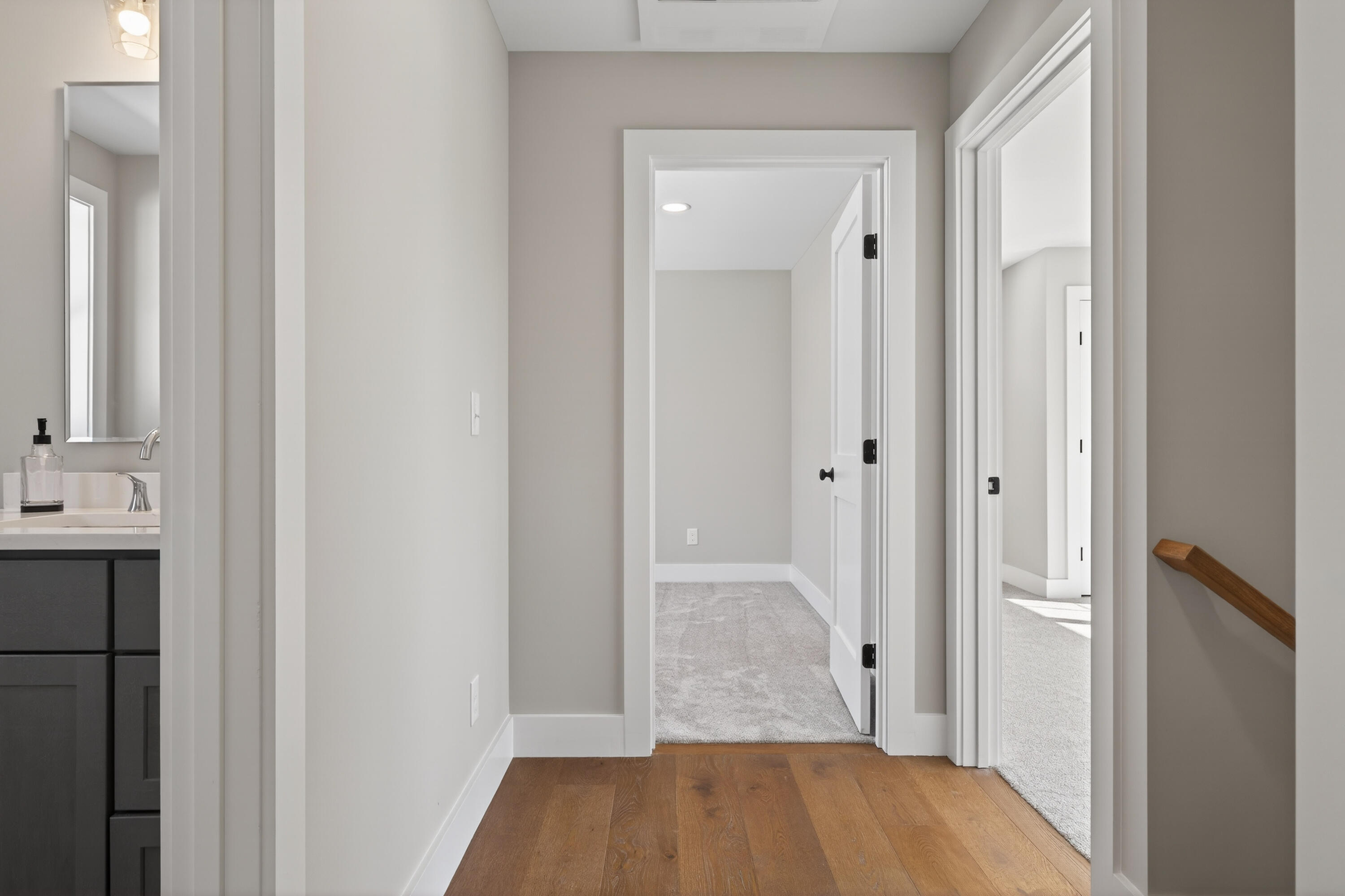 152 Owls Nest Road Portland, ME 04102 - Photo 25 of 37 136_152 Owls Nest Rd_MorneauStudios_prin