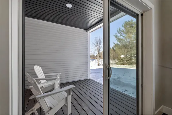$795,000 | 152 Owls Nest Road, Portland, ME 04102